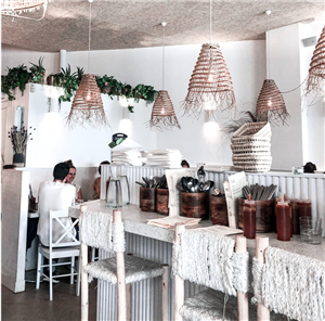 Create a Restaurant Logo Free